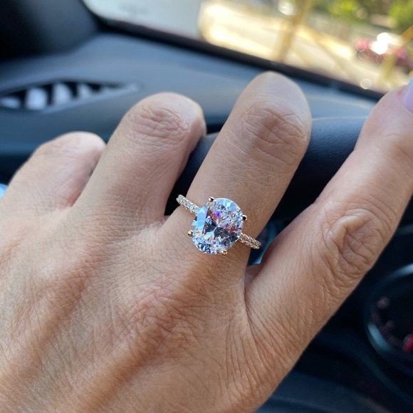 5ct 11x9mm Oval 14k Gold Diamond Engagement Ring - Picture 13 of 16